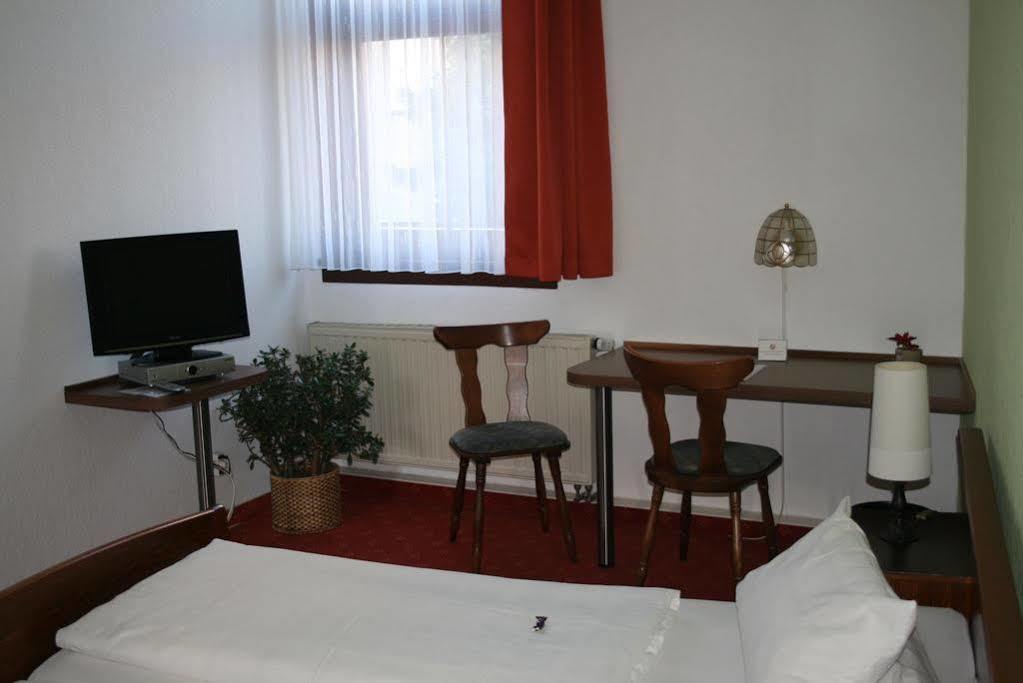 Landgasthof & Hotel Krone Eischleben Ichtershausen Zewnętrze zdjęcie