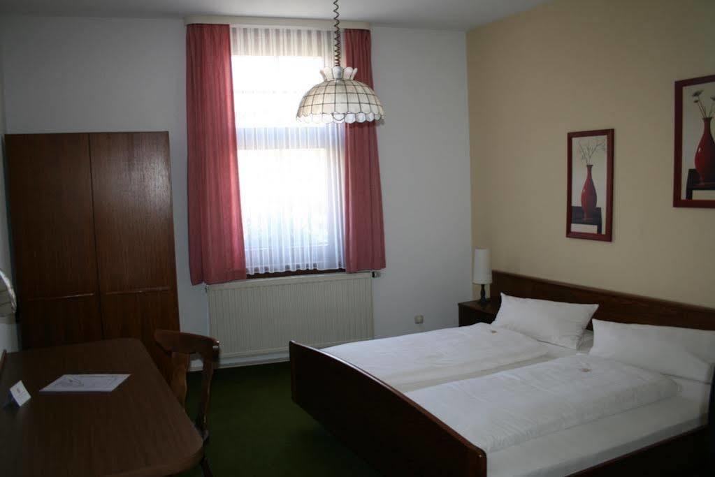 Landgasthof & Hotel Krone Eischleben Ichtershausen Zewnętrze zdjęcie