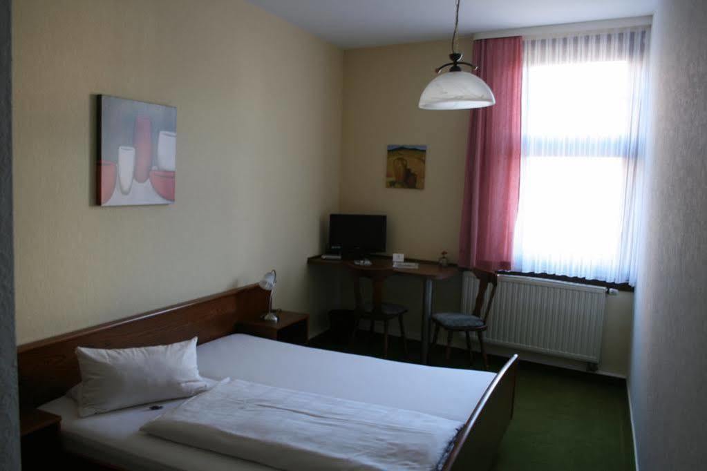 Landgasthof & Hotel Krone Eischleben Ichtershausen Zewnętrze zdjęcie