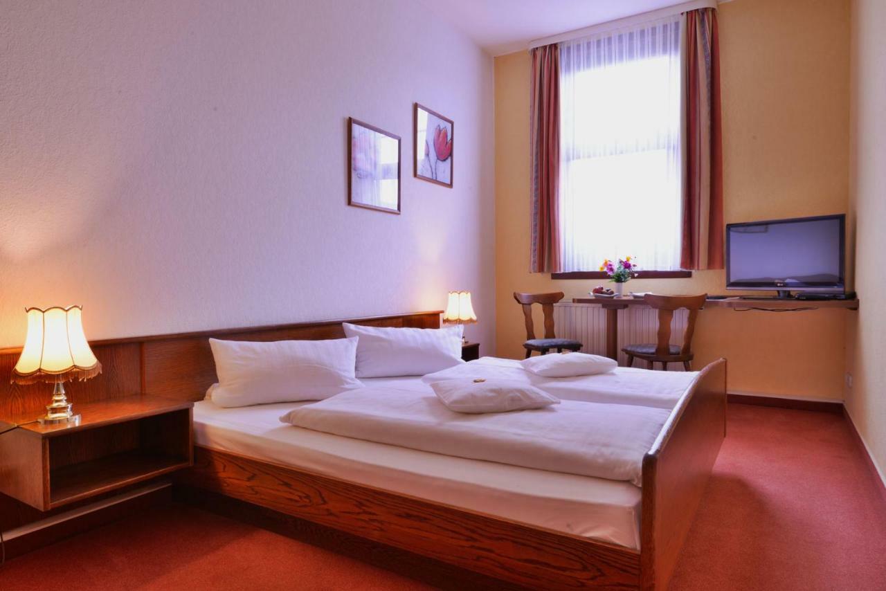 Landgasthof & Hotel Krone Eischleben Ichtershausen Zewnętrze zdjęcie