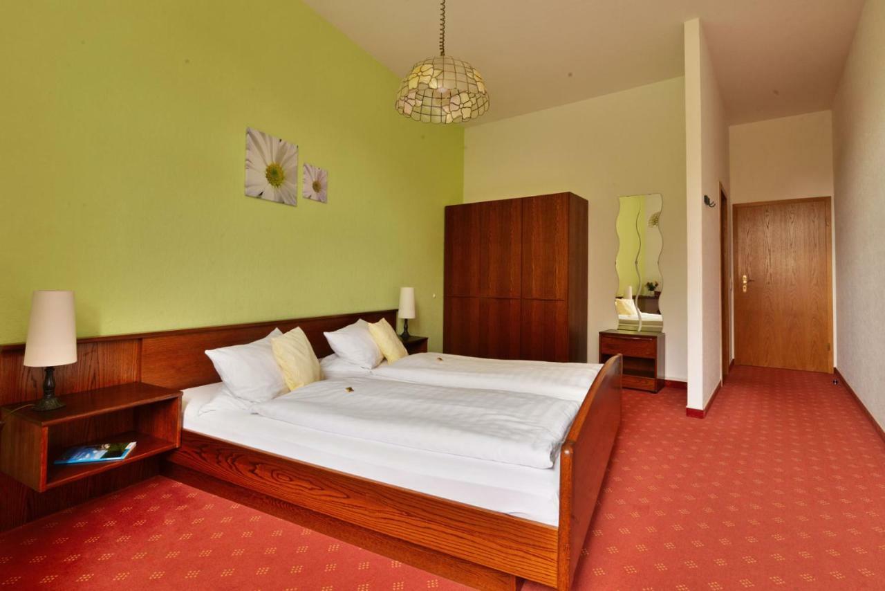 Landgasthof & Hotel Krone Eischleben Ichtershausen Zewnętrze zdjęcie