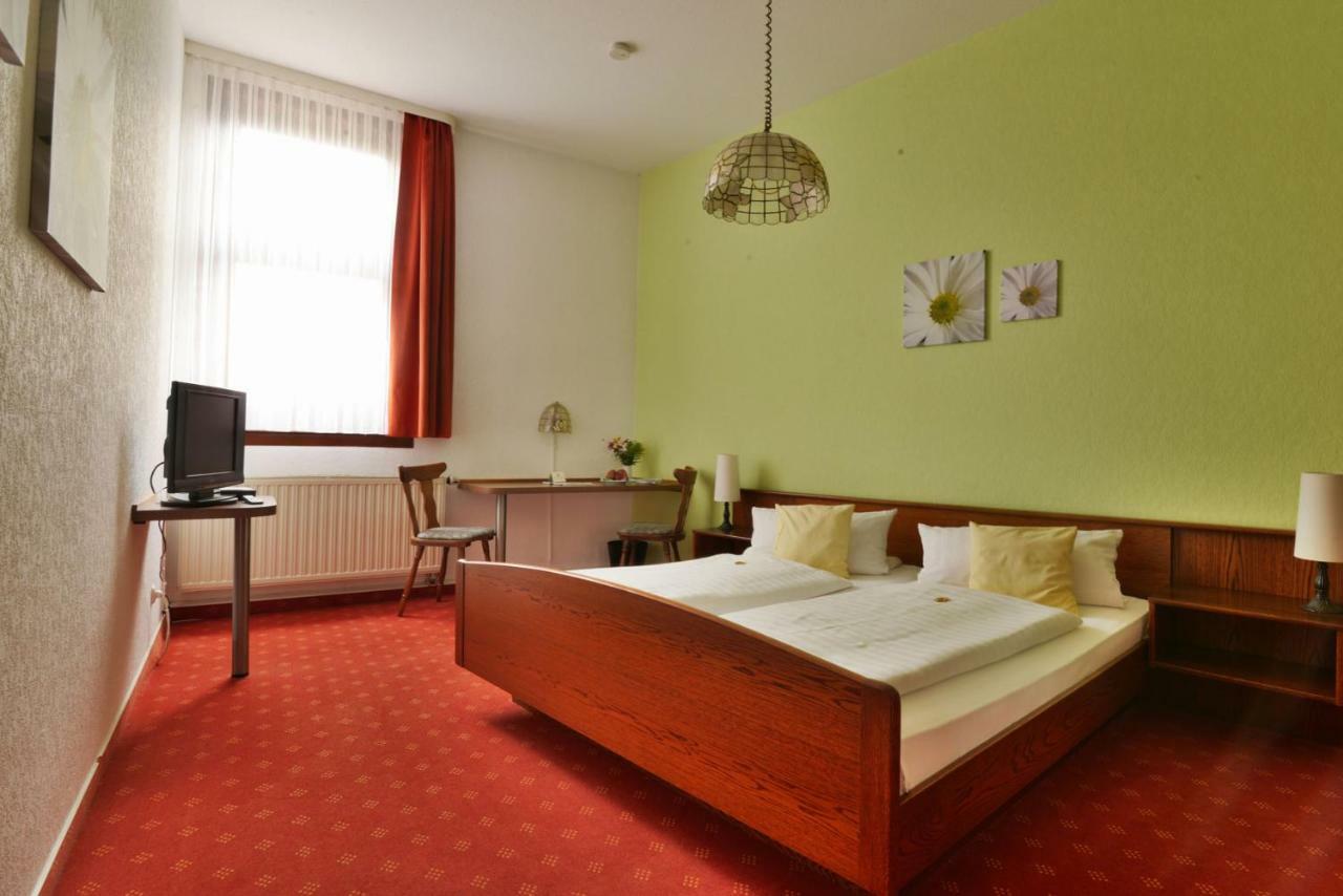 Landgasthof & Hotel Krone Eischleben Ichtershausen Zewnętrze zdjęcie